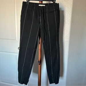 Women’s Pacsun Black & White Pinstriped Loose Fitted Pants Size S |C6